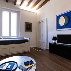Appartamento New Darsena Navigli Design